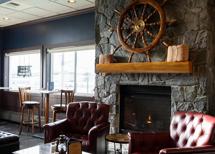 The Landing Hotel