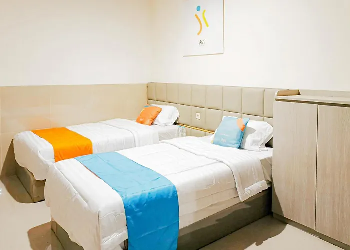 Sans Hotel Joy Inn Brebes
