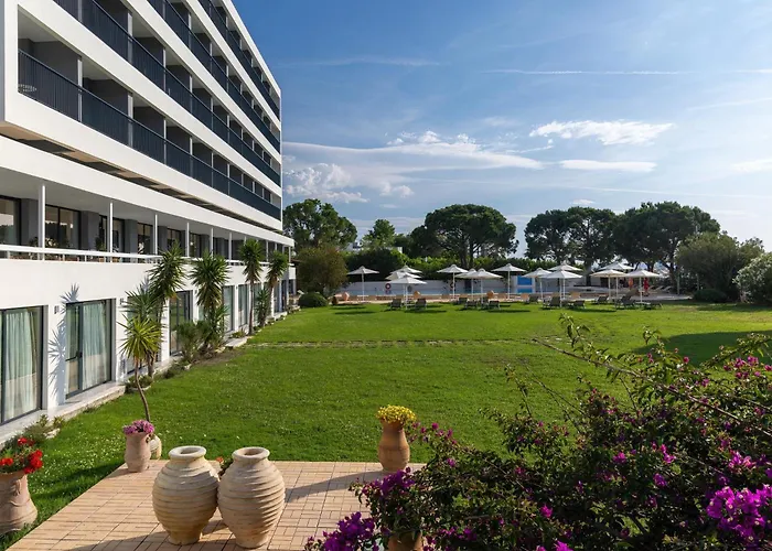 Achaia Beach Hotel, Vassilicos House Of Hospitality