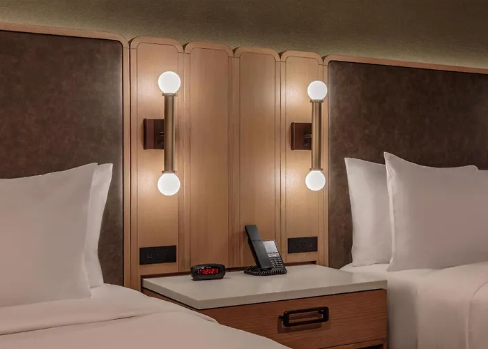 Doubletree By Hilton Hotel Burlington Vermont
