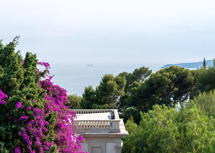 Hotel De Monaco