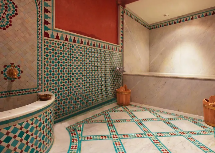 Art Palace Suites & Spa