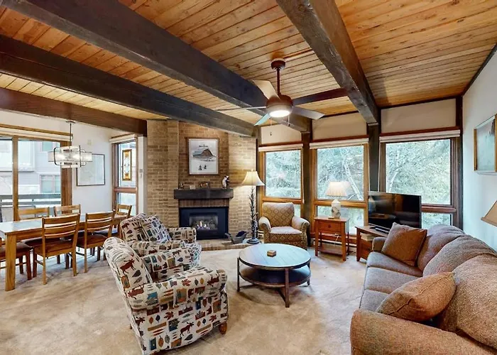The Lodge At Steamboat F103 Lovely 1St-Floor Condo | Balcony | Heated Pool | Hot Tubs