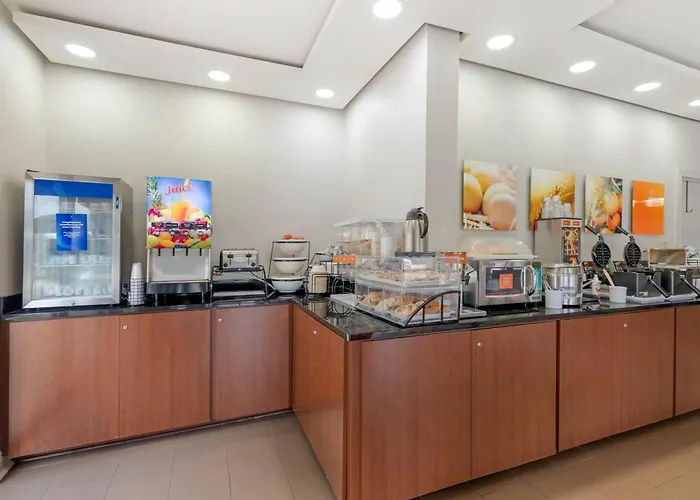 Comfort Inn & Suites Covington - Mandeville