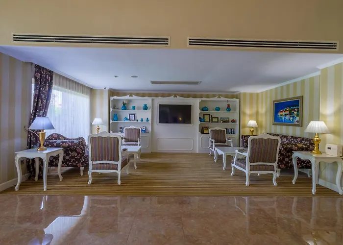 Grand Gocek Hotel