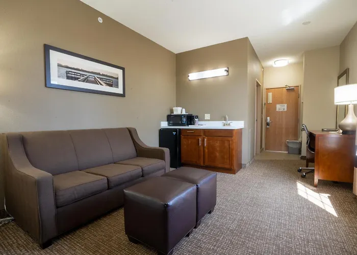 Rapid River Lodge