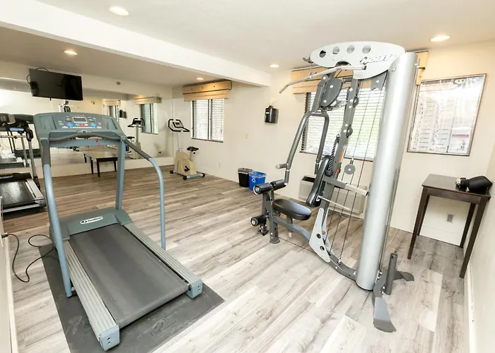 Quality Inn & Suites Marinette