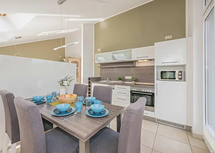 Haus Ostseekristall Wohnung Rubin