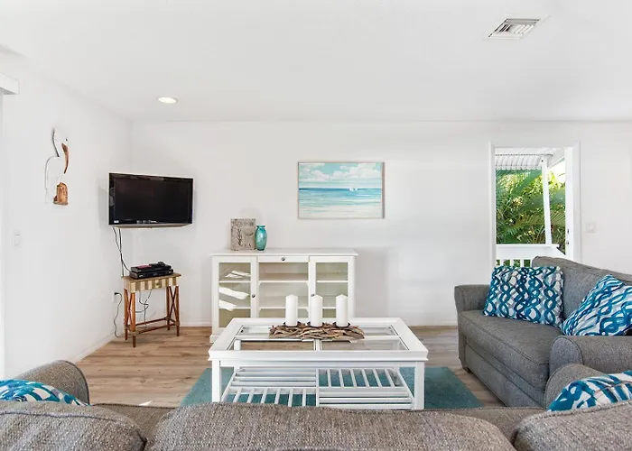 Escape Coastal Resort On Casey Key