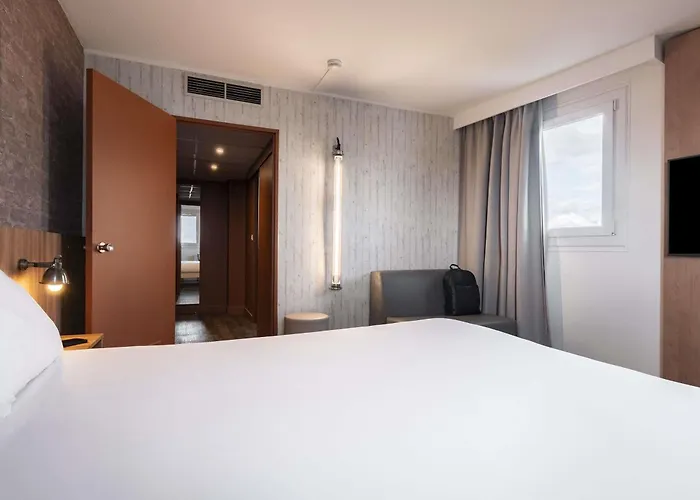 Ibis Styles Lyon Villeurbanne Parc De La Tete D'Or