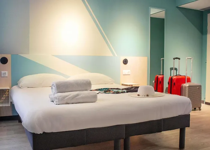 Ibis Budget Lunel Porte De Camargue