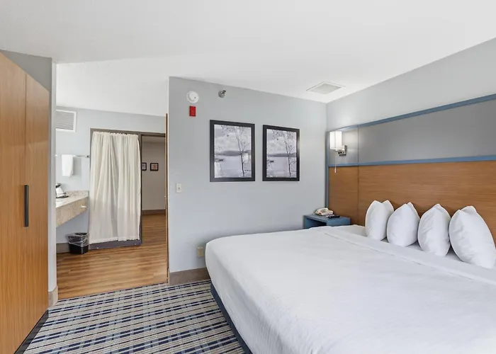 Americinn By Wyndham White Bear Lake St. Paul