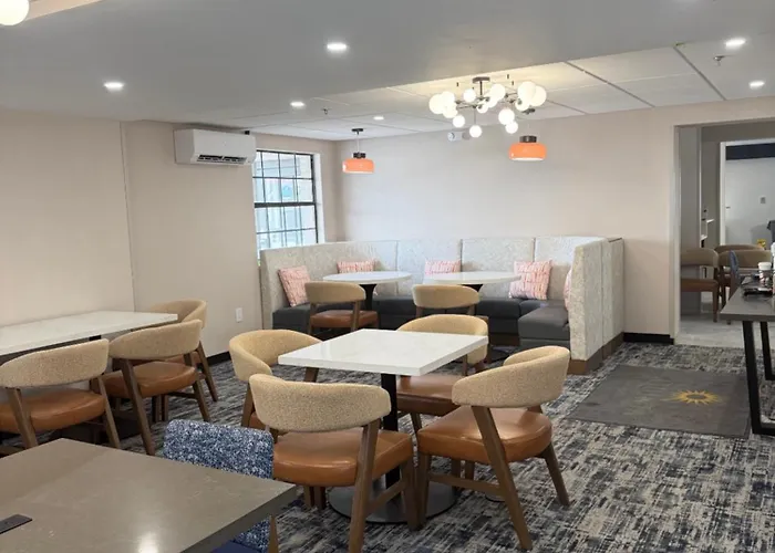 La Quinta By Wyndham St Petersburg-Clearwater
