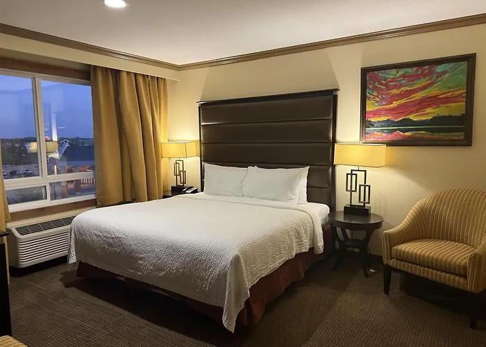 Best Western Plus Rose Country Hotel