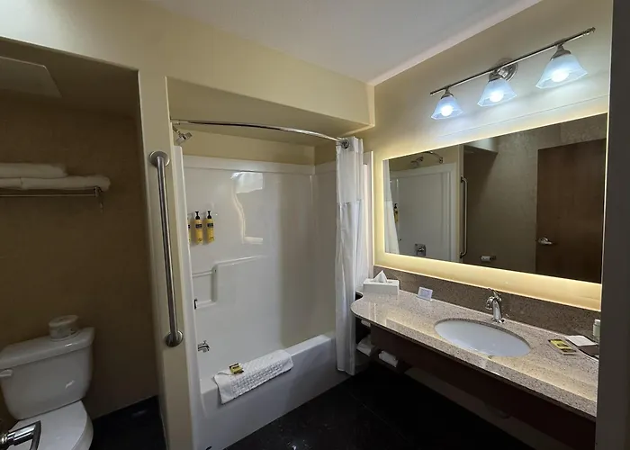 Best Western Plus Rose Country Hotel