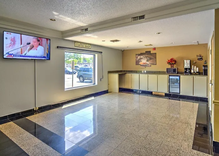 Motel 6-Libertyville, Il