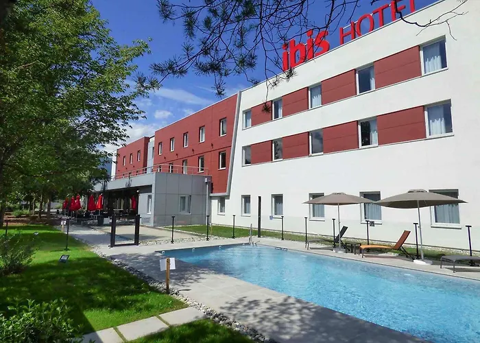 Ibis Saint-Genis-Pouilly Geneve