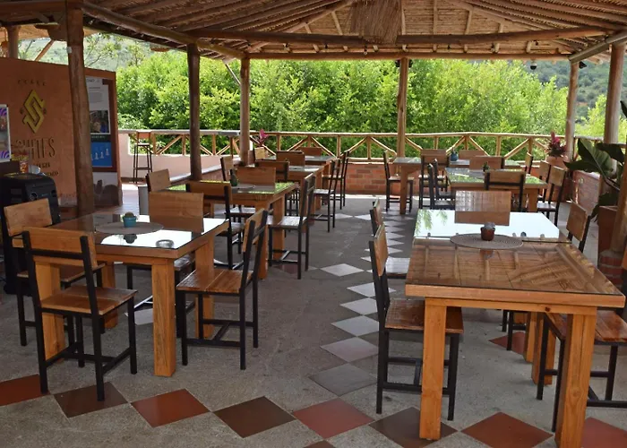 Hotel Campestre Palmas Del Zamorano