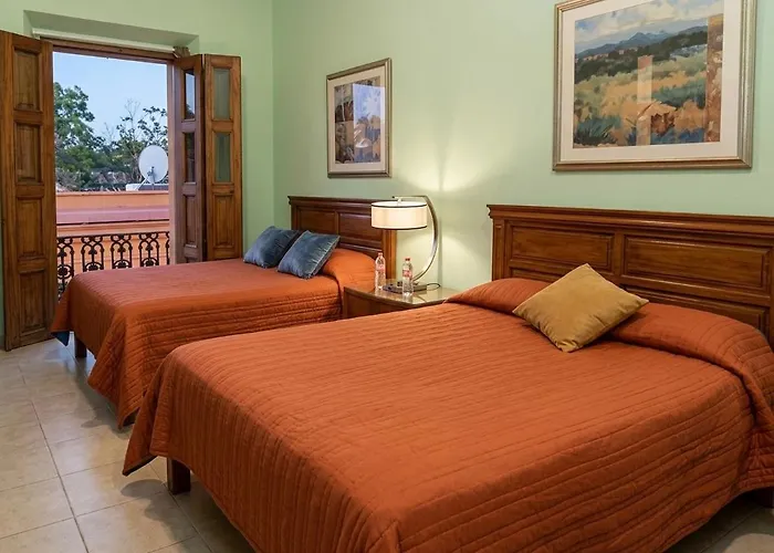 Hotel Santa Elena
