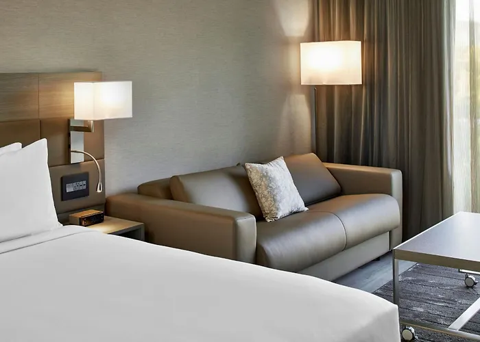 Ac Hotel By Marriott Durham Duke University