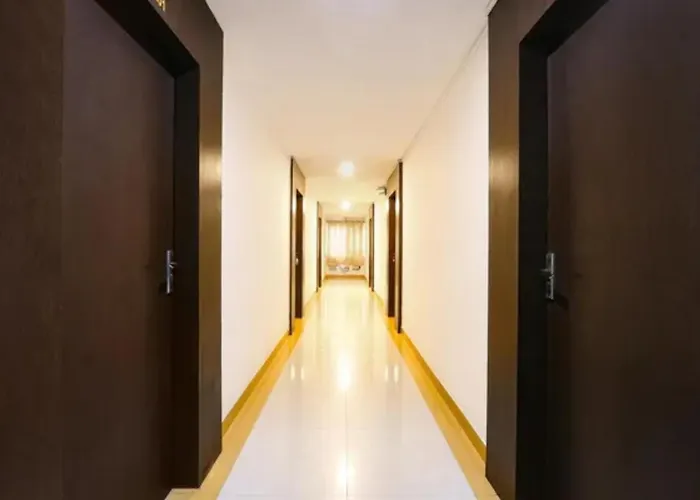 Fabhotel Blue Dawn Gachibowli - Gachibowli - Nr Dlf Cyber City