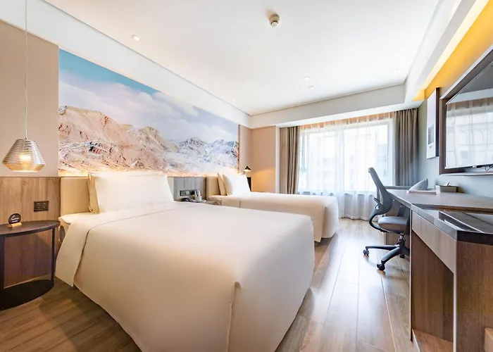 Atour Hotel Lanzhou Anning Zhonghai Plaza