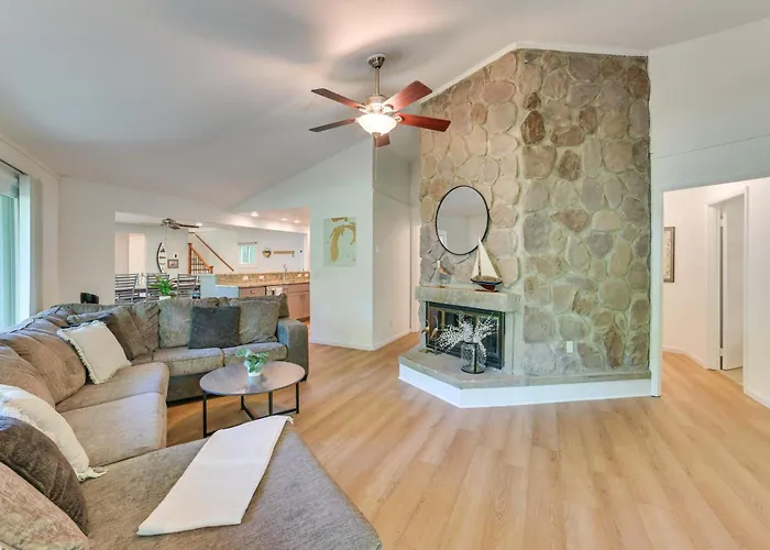 Family Charlevoix Home: Walk To Lake & Beach!
