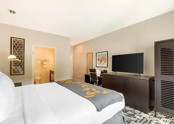 Cambria Hotel Copper Mountain