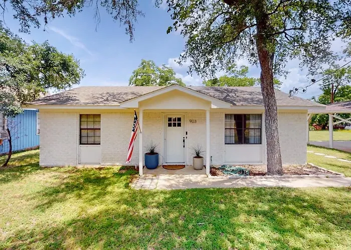 Dog-Friendly Waterfront Home With Dock, Grill, Water Views, Patio, Washer/Dryer