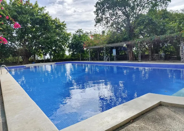 Manalo Resort Hotel
