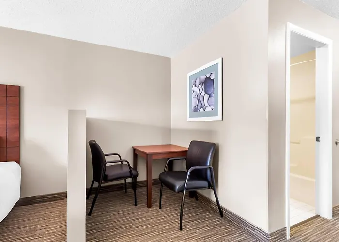 Quality Inn & Suites Gorham White Mountains