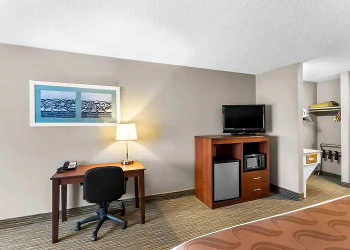 Quality Inn & Suites Gorham White Mountains