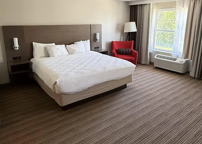 Country Inn & Suites By Radisson, Mason City, Ia