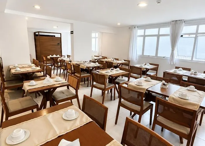 Atlântico Golden Apart Hotel