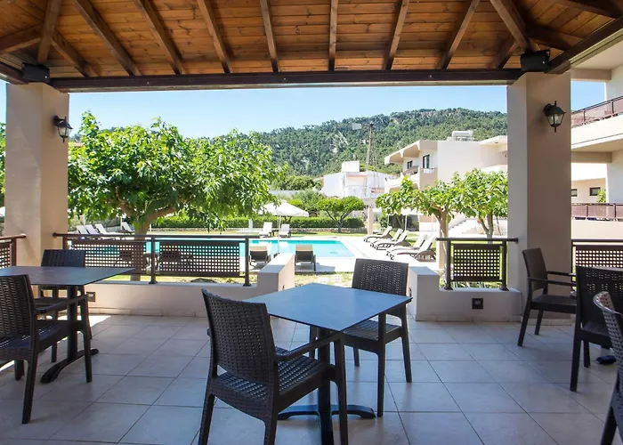 Santa Helena Hotel (Adults Only)