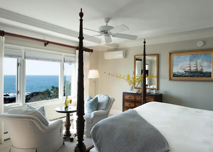 Cape Arundel Inn And Resort