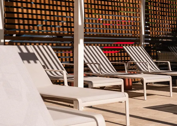 Logis Hotel De Port D'Alon - St Cyr Sur Mer