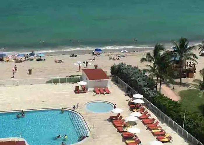 Beach Front Building Studio With Balcony Kitchen Pool Gym Direct Beach Access In Sunny Isles Beach Miami