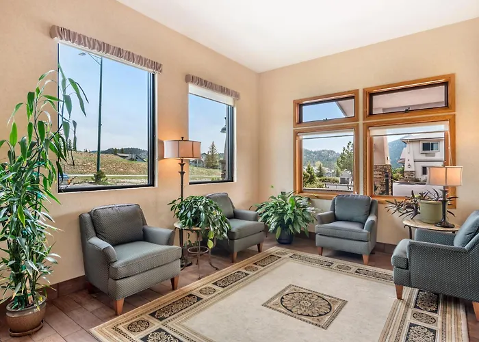 Best Western Plus Silver Saddle Inn