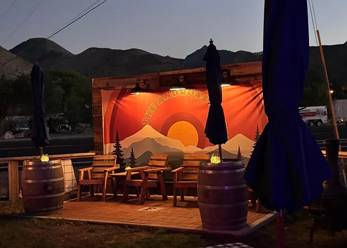 Andruss Motel
