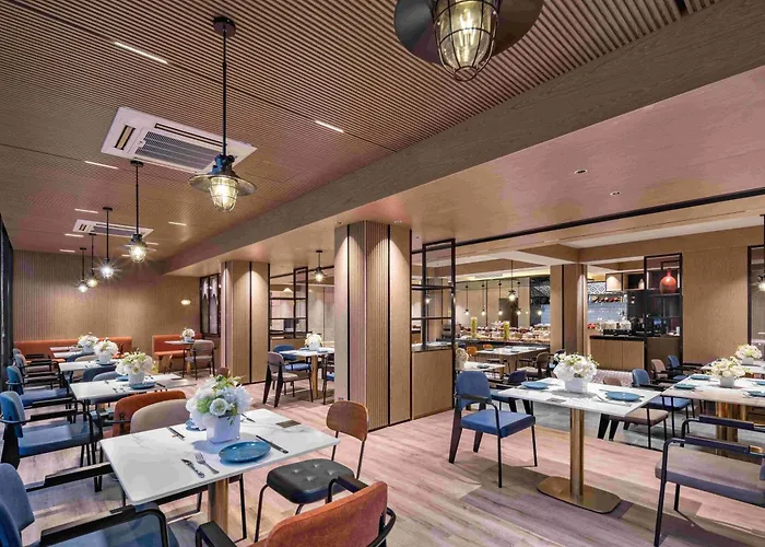 Novotel Nantong Center