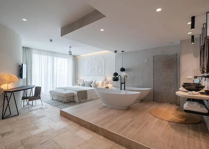 Villa Chinka By Astor Garden Hotel - Adults Only