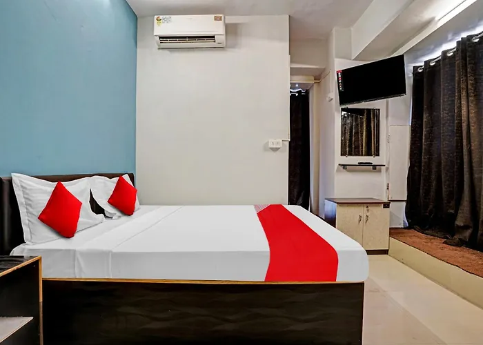 Oyo Flagship 81234 Hotel Velvet Rooms