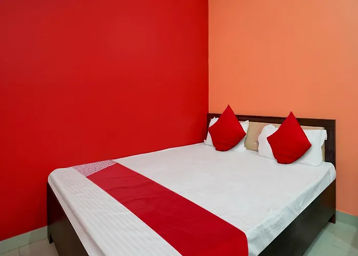 Oyo Flagship Hotel R.M