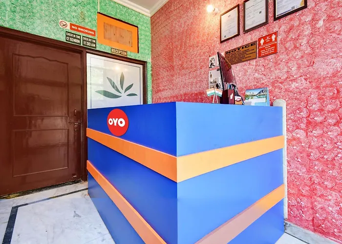 Hotel O Galaxy Guest House