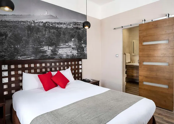 Best Western Le Comtadin