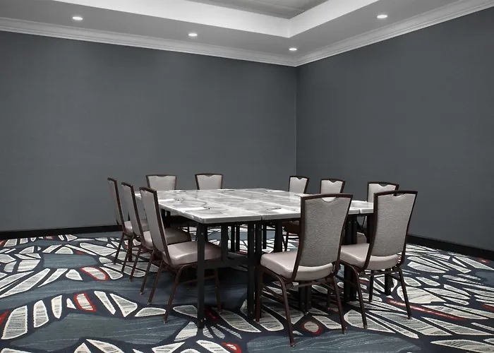 Embassy Suites By Hilton Birmingham Hoover