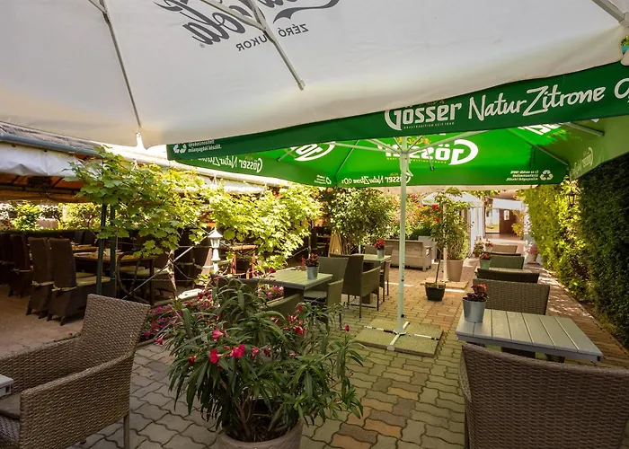 Illes Hotel