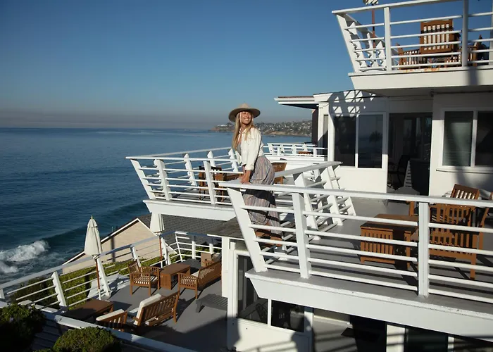 Laguna Surf Lodge By Scp Hotels
