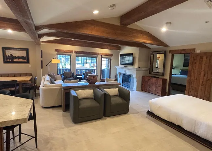 The Chateaux Deer Valley